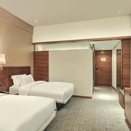 广州云凯酒店yunkai Hotel Have Free Shuttle Bus For The Complex Eksteriør bilde