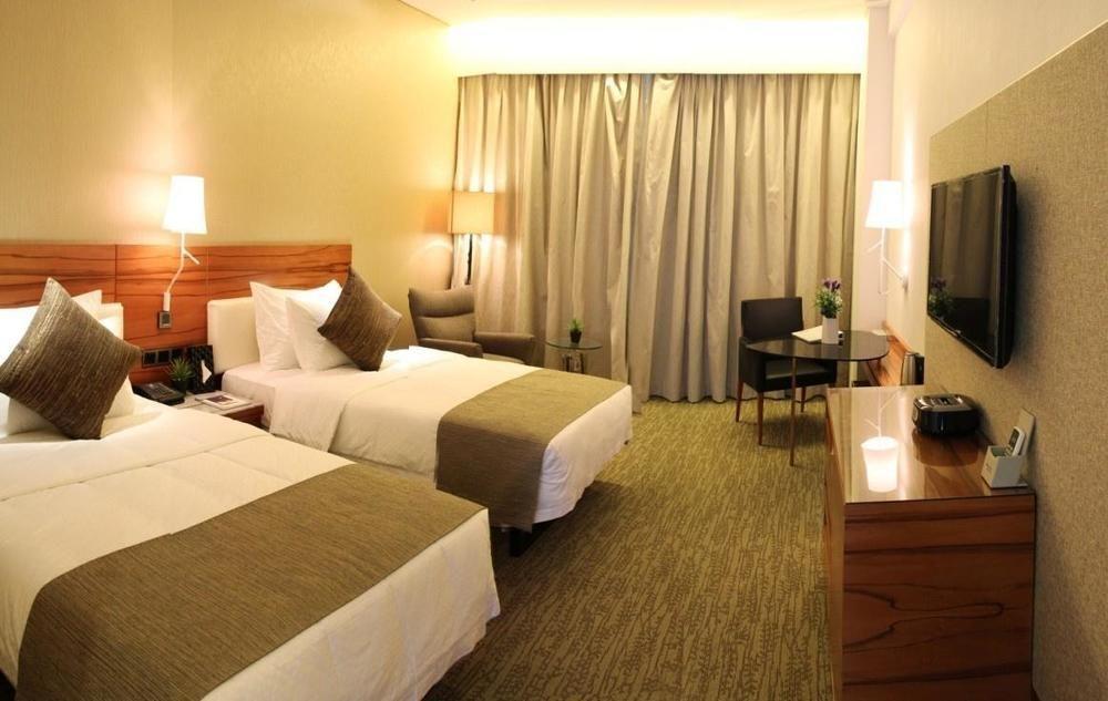 广州云凯酒店yunkai Hotel Have Free Shuttle Bus For The Complex Eksteriør bilde