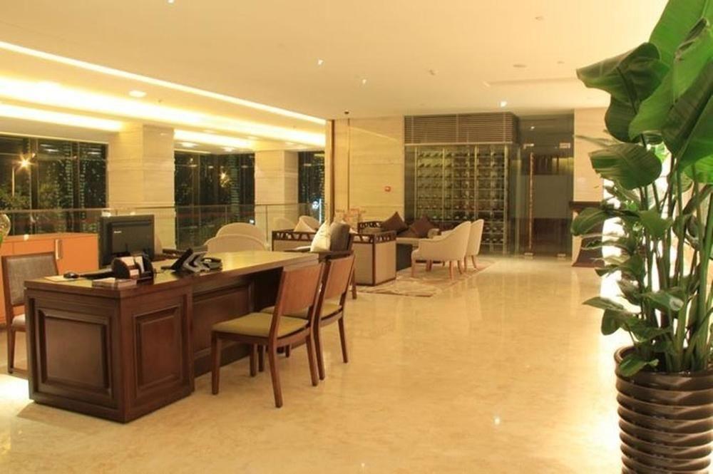 广州云凯酒店yunkai Hotel Have Free Shuttle Bus For The Complex Eksteriør bilde