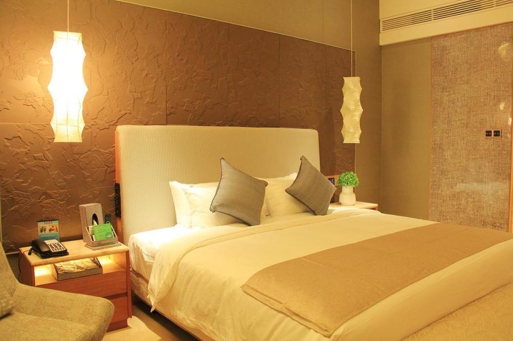 广州云凯酒店yunkai Hotel Have Free Shuttle Bus For The Complex Eksteriør bilde
